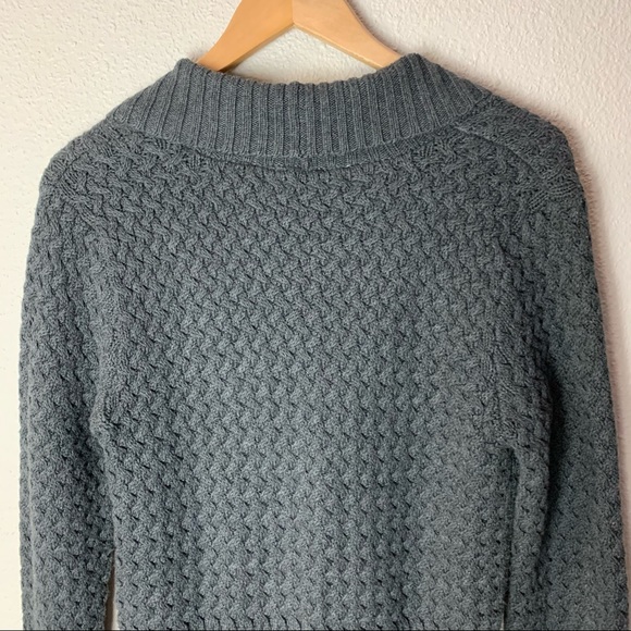 VTG 90’s HILLARD HANSEN charcoal grey chunky knit Sweater Sz M fold over collar - Picture 8 of 12